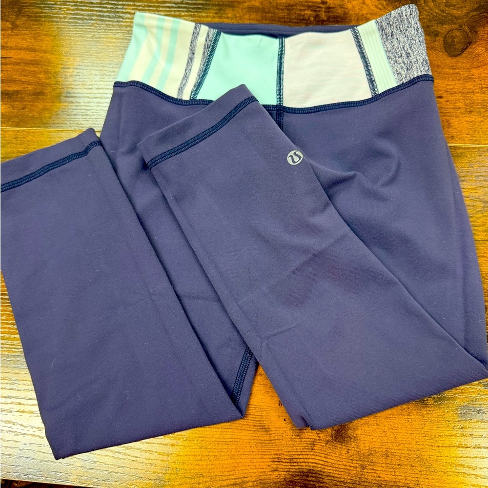 Lululemon Capri Reversible size 2